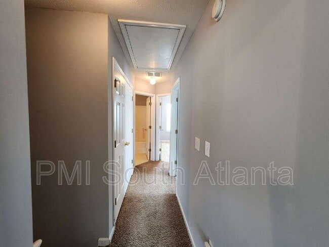 Building Photo - 1219 Quail Hunt Dr