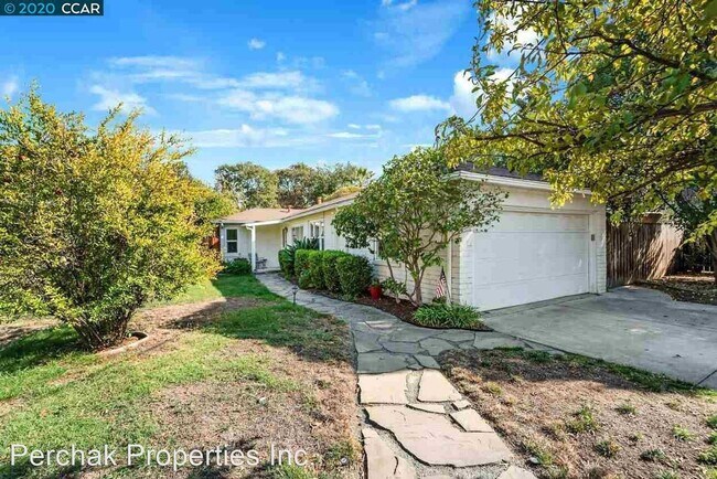 Building Photo - 2 br, 1 bath House - 1680 La Bonita