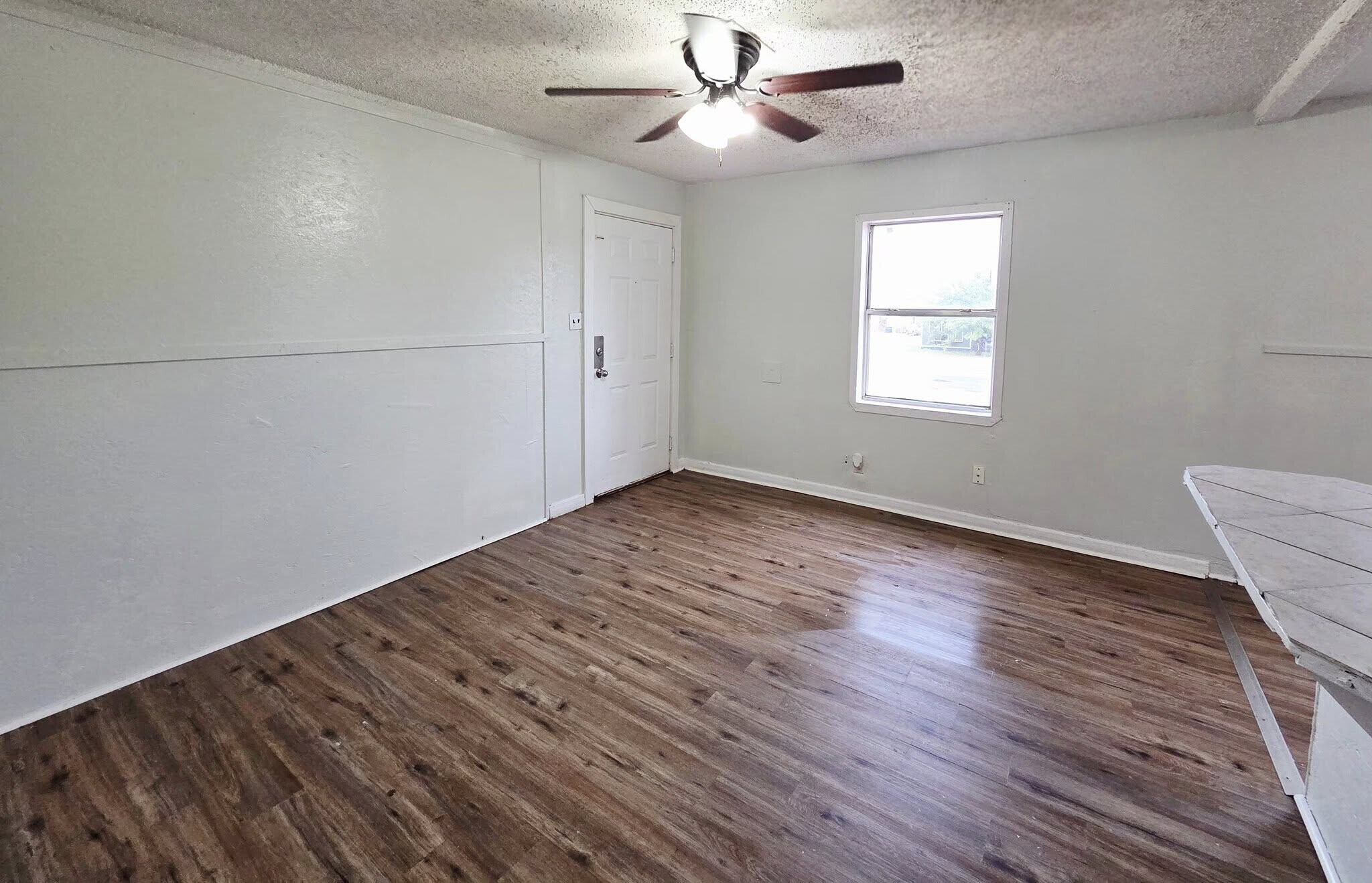 Building Photo - 1504 Sycamore St