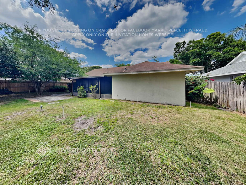 Building Photo - 5108 Pennsbury Dr