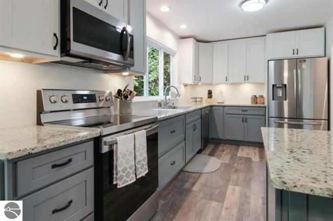 Building Photo - 4019 Williamsburg Rd