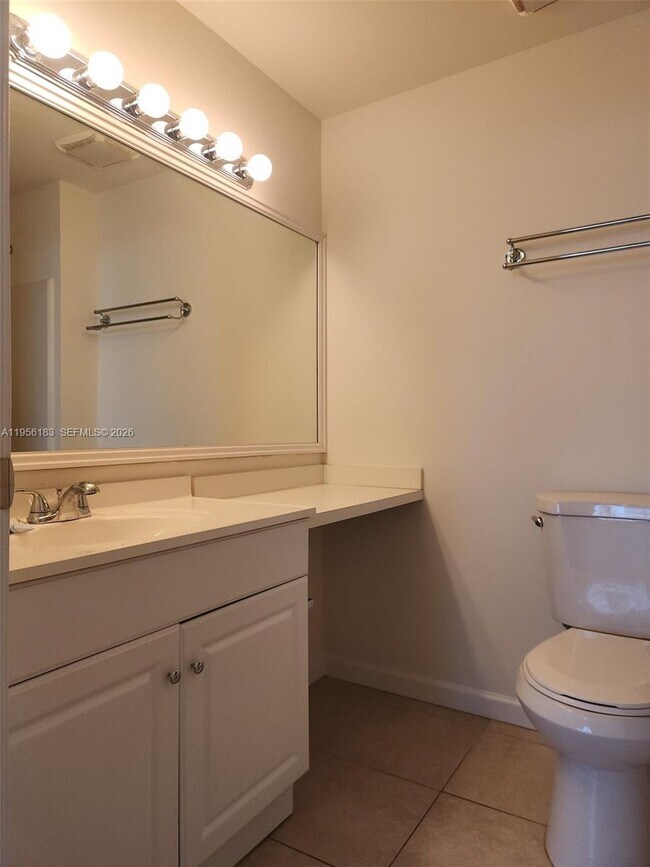 Building Photo - 289 Duval Ct