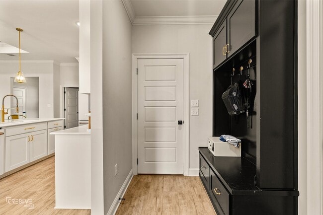 Building Photo - 440 LEGACY Pl