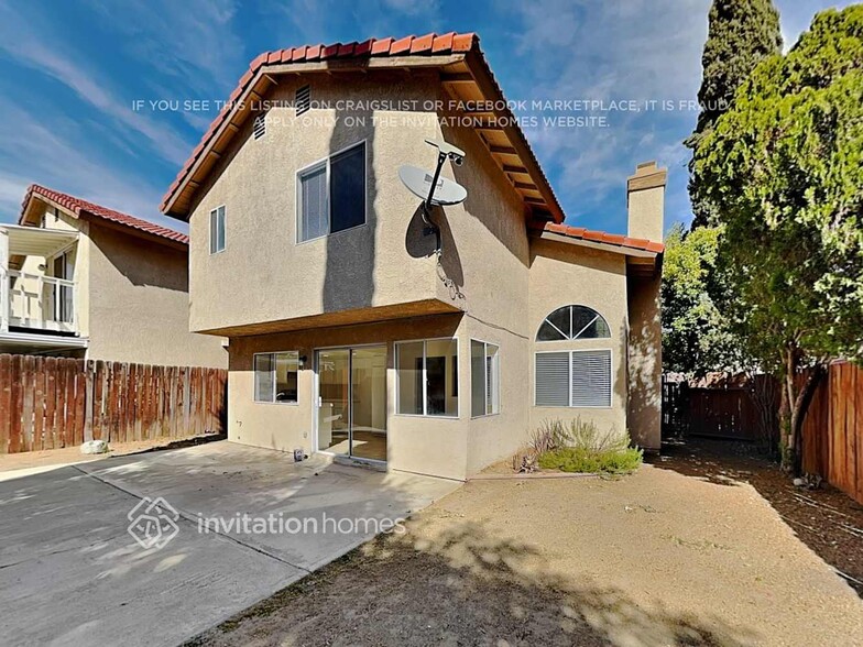 Building Photo - 14269 Hillcrest Dr