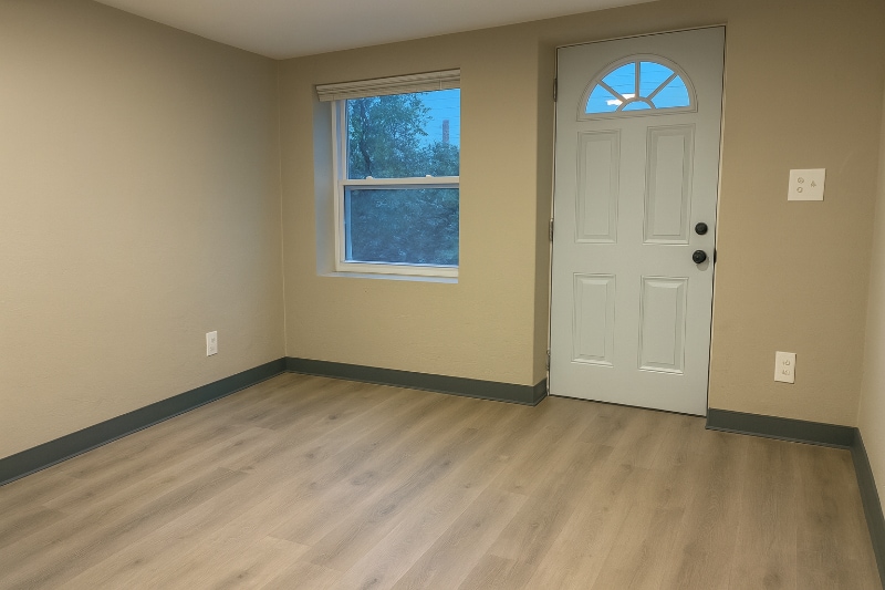 Primary Photo - 2306 E 14th St