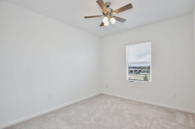 Building Photo - 5187 Loyalty Dr