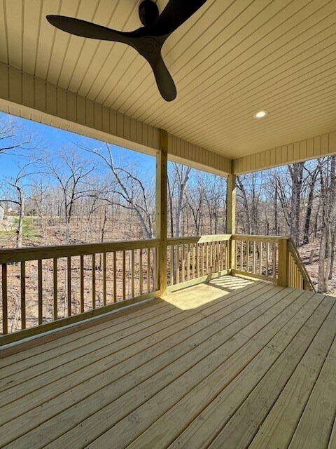 Building Photo - 12 Beneraird Ln