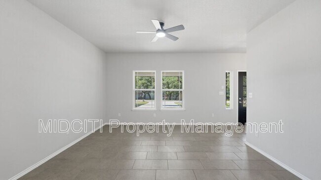Building Photo - 1035 Cedar Grove Trail