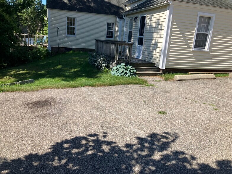 Building Photo - 26 Otis Ave