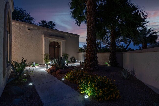 Building Photo - 3238 Brookfield Dr