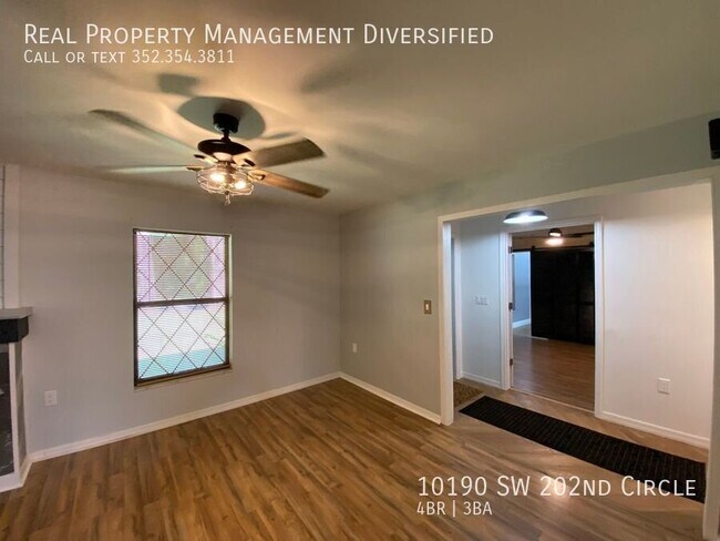 Building Photo - 10190 SW 202nd Cir
