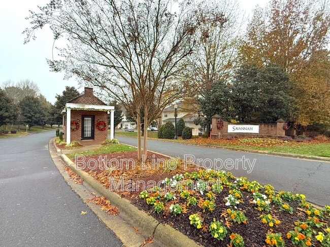 Building Photo - 13450 Savannah Point Dr