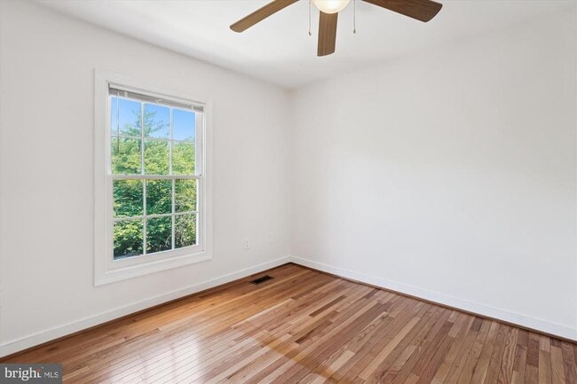 Building Photo - 15738 Cherry Blossom Ln