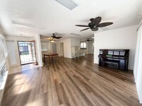 Building Photo - Price reduction! $500 move in discount! Ma...