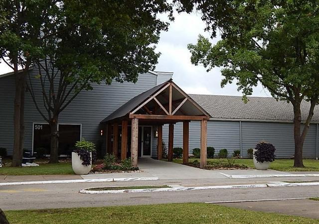 Building Photo - 426 Yacht Club Dr