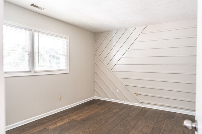 Building Photo - 3432 Niagara Carthage Rd