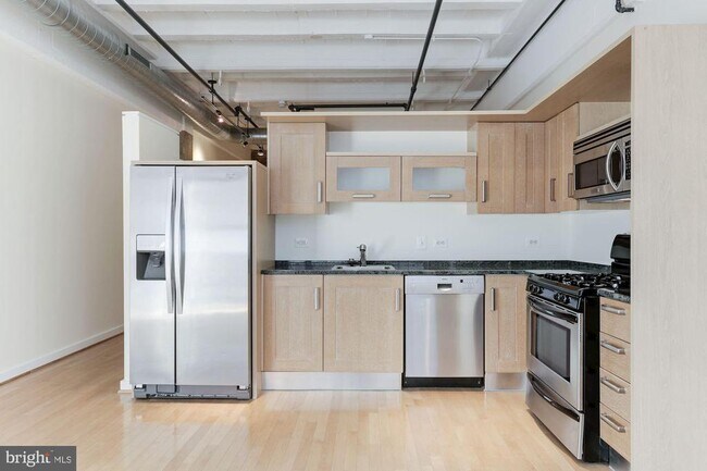 Building Photo - 1401 Church St NW