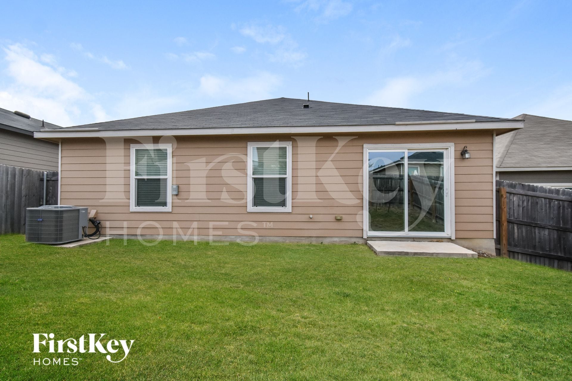 Building Photo - 8414 Piedras Crk