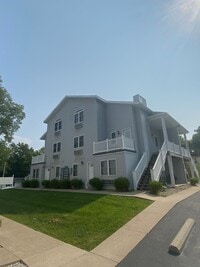 Building Photo - 1 Bedroom 1 Bath Apartment in Fayette!