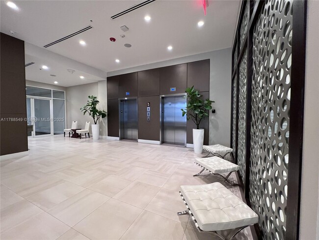 Building Photo - 7825 NW 107th Ave