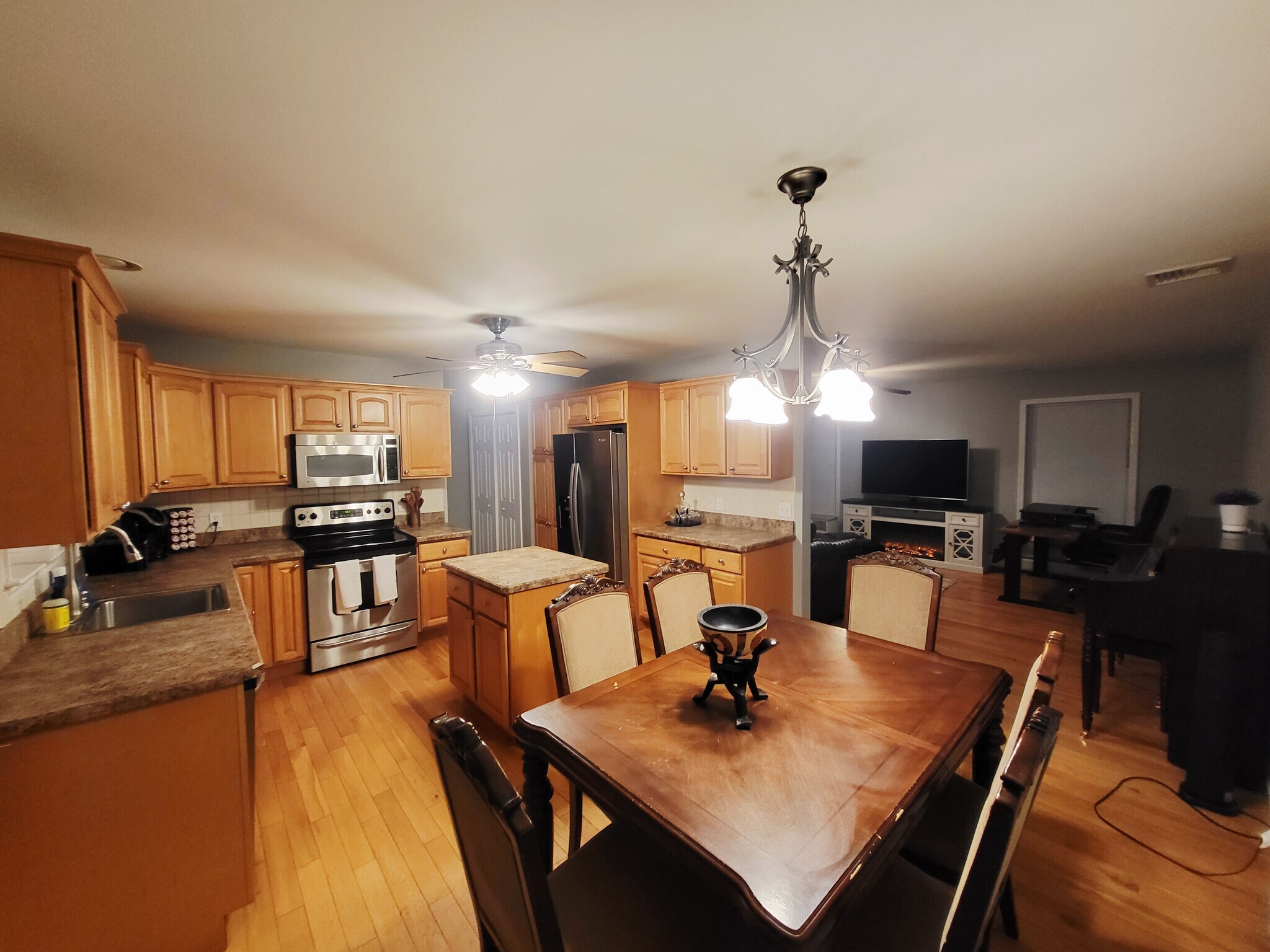 Building Photo - 5 Healy Rd