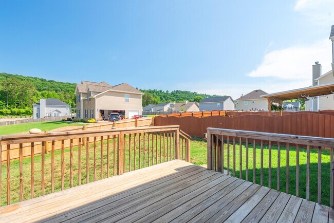 Building Photo - 6964 Holliday Park Ln