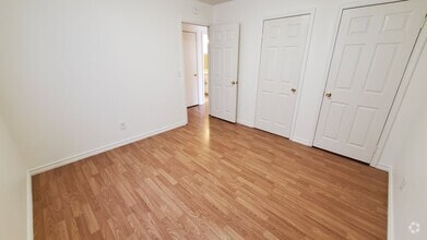 Building Photo - 4110