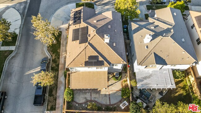 Building Photo - 24040 Dandelion Ln