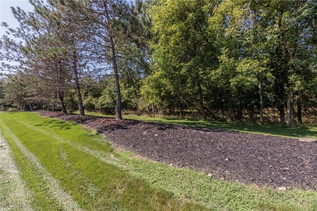 Building Photo - 1151 N Jefferson St