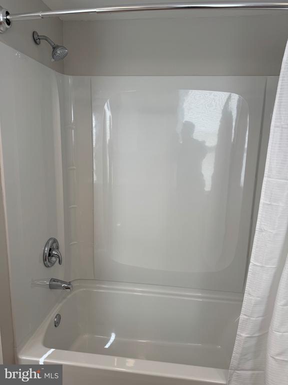 Building Photo - 1512 Franklin St