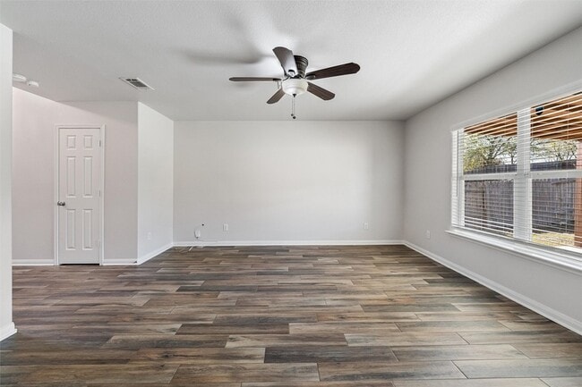 Building Photo - 188 Dodge City Trail