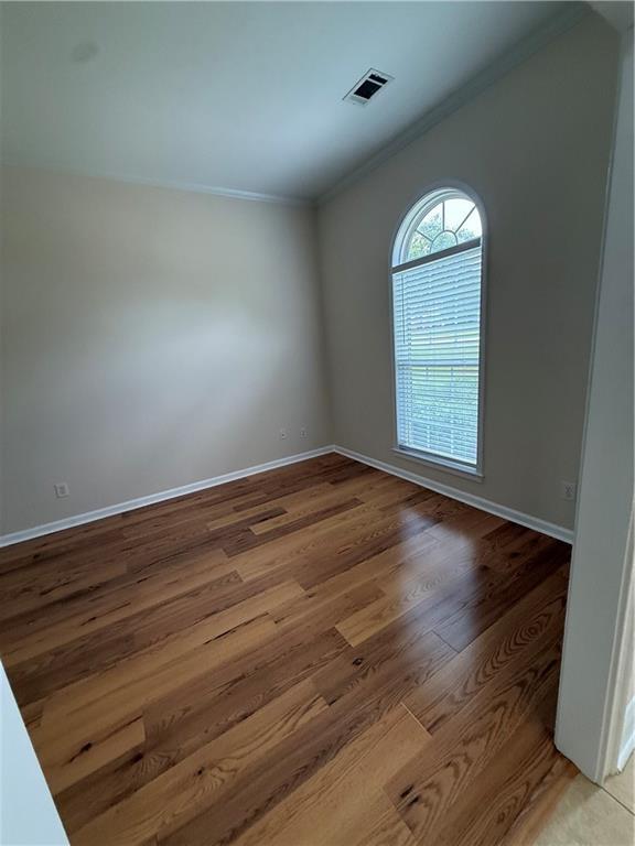 Building Photo - 1244 Saxony Dr SE