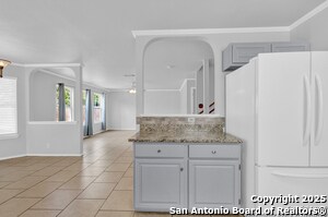 Building Photo - 9003 Quaker Rdg