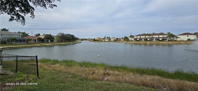 Building Photo - 8541 Athena Ct
