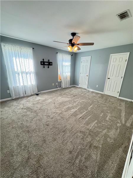 Building Photo - 1212 Knotts Dr