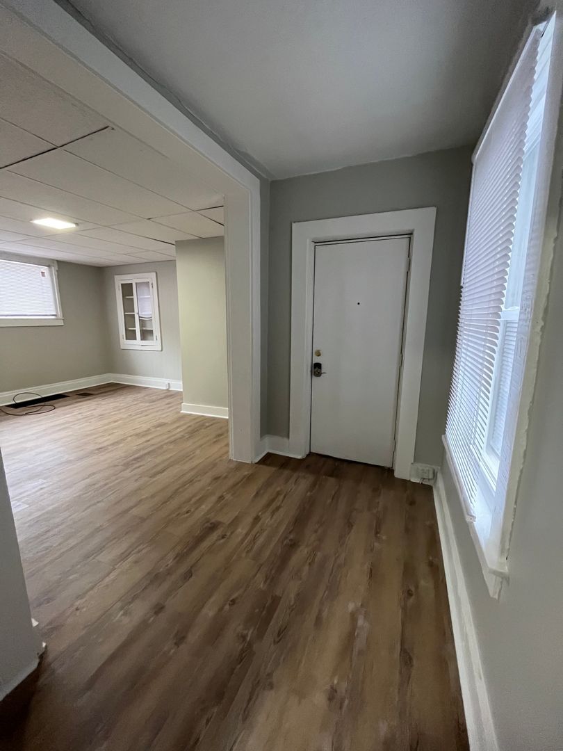 Building Photo - 1222 Columbia St