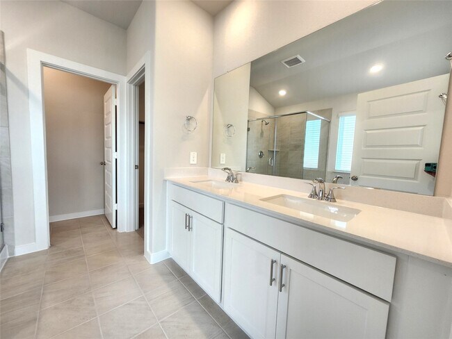 Building Photo - 2506 Good Morrow Dr