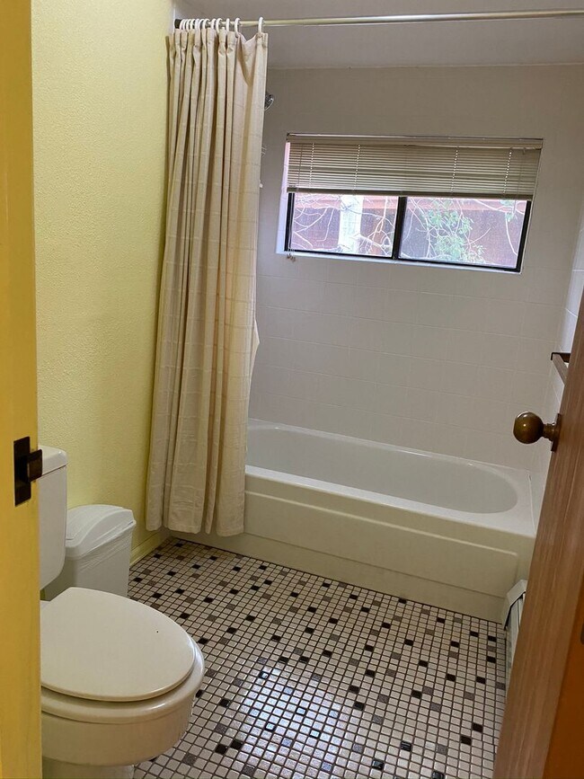 Building Photo - Frisco 4 Bedroom!  Garage, Clubhouse, Near...