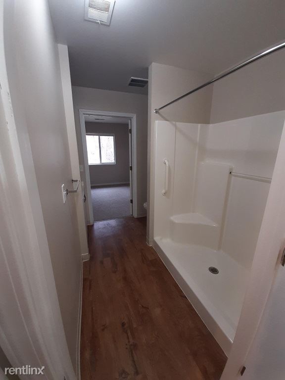 Building Photo - 17041 Lloyds Bayou Dr