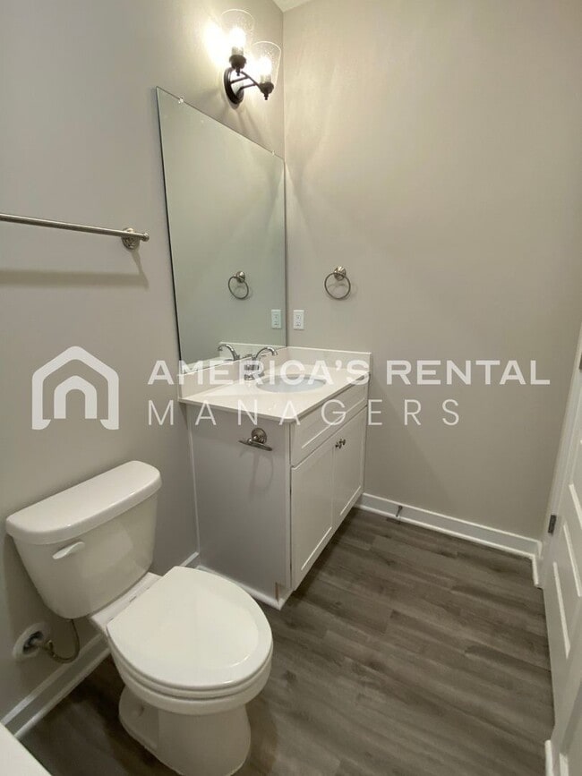 Building Photo - Home for Rent in Brookwood ... Available to View Now!!!