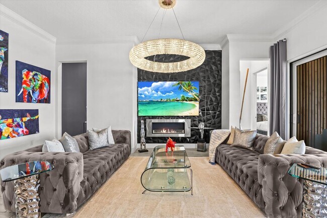 Building Photo - Waterfront Luxury Living | Private Dock + Direct Tampa Bay Access