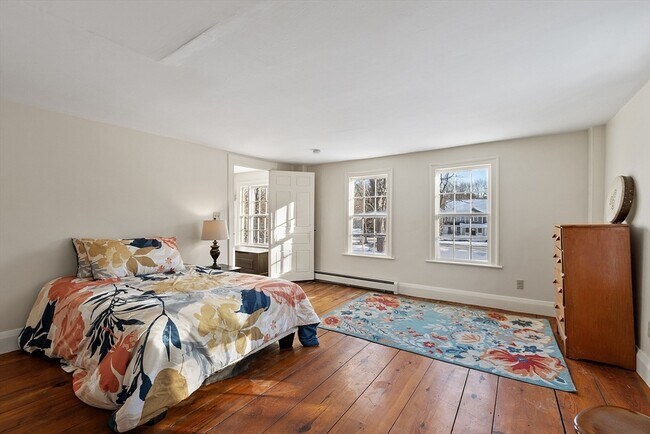 Building Photo - 25 Bulkeley Rd