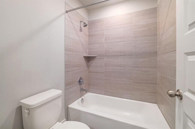 Building Photo - 7607 Eckington St