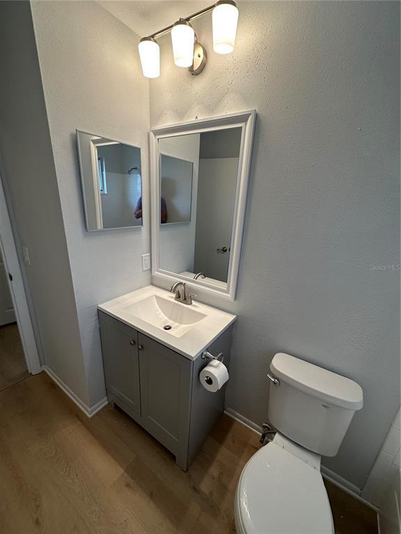 Building Photo - 1835 Bough Ave