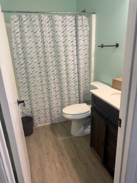 Building Photo - 100 Lewis Dr