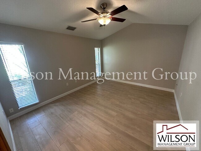 Building Photo - 840 Maraval Ct