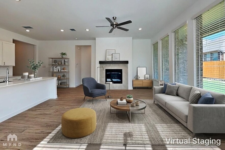 Building Photo - 804 Demelza Dr