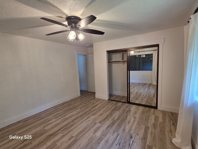 Building Photo - Large Four Bedroom with a Pool in Folsom
