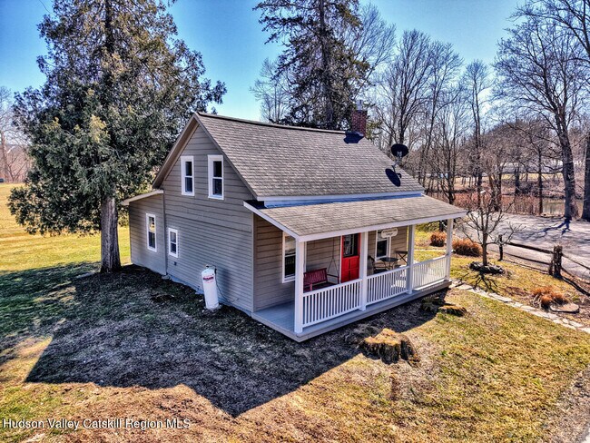 Building Photo - 101 Garcia Ln