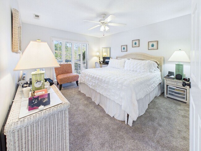 Building Photo - Furnished 2 bd/ 2 ba condo in St James Community!